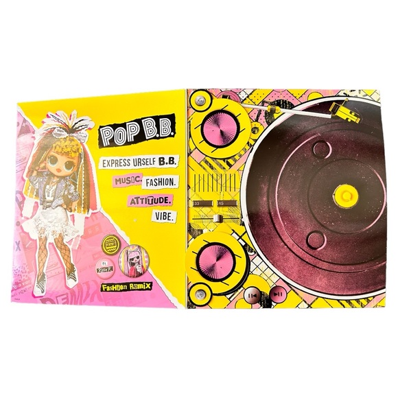 L.O.L SURPRISE! REMIX POP B.B FASHION DOLL WITH MUSIC, EXTRA OUTFIT ECT. - Picture 7 of 12
